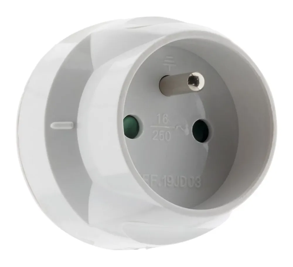 Zenitech Transformateur, Convertisseur Et Chargeur Usb-Adaptateur prise mâle 20A vers prise femelle 16A -