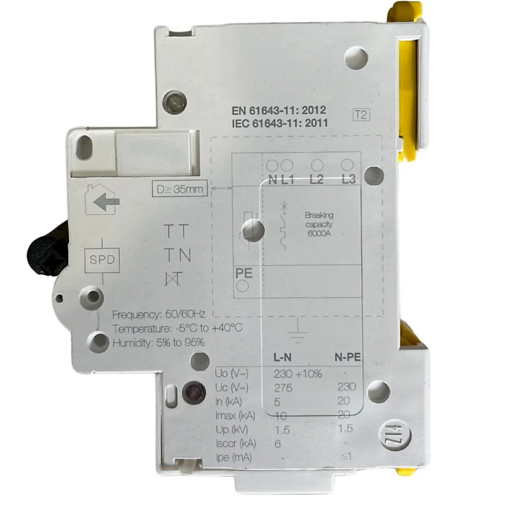Schneider Electric A9l16618 Schneider - Parafoudre Triphasé + Neutre De Type 2 Autoprotégé - 10ka - Report De Signalisation
