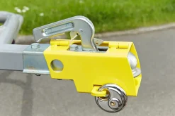 Mottez Antivol pour tête d'attelage avec cadenas
