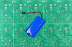 Velamp Batterie au lithium 3.7V 4.4Ah