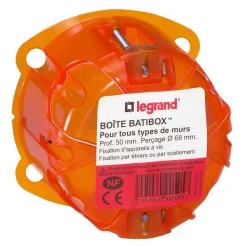 Legrand Boîte simple Batibox multi-matériaux P. 50 mm
