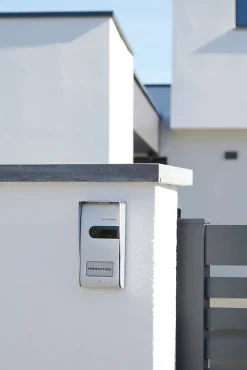 Blyss Visiophone-Bouton pour l'extérieur filaire Jelbi alu