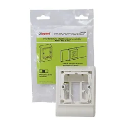 Legrand Moulure, Goulotte Et Plinthe-Cadre 1 poste appareillage Mosaic, pour plinthe 80 x 20 mm
