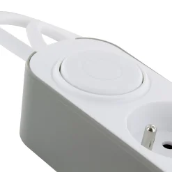 Chacon Bloc multiprise 5 prises 16 A avec 2 ports USB et cable 1,5 m HO5VV-F 3x1,5 mm2 blanc et gris