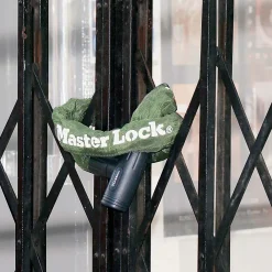 Master Lock Chaîne antivol en acier avec revêtement nylon 1 m x Ø 8 mm - Serrure à clé (4 clés)