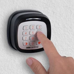 SCS Sentinel Motorisation De Portail-Clavier à code sans fil pour portail Codegate noir