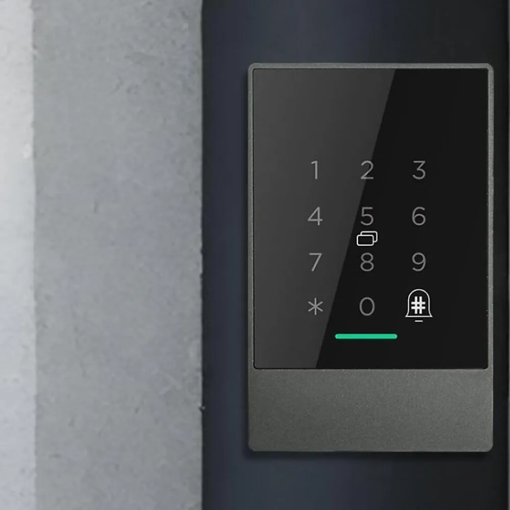 LOCKY Clavier de contrôle d'accès tactile connecté -7c avec boitier métal à code, badge et bluetooth