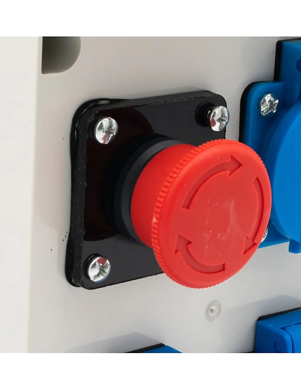 Carré Rouge Tableau Électrique Pré-Équipé-Coffret De Distribution Sur Prises 230v Avec Sortie Usb