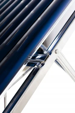 Thunder Collecteur solaire sans réservoir 30 tubes châssis 1 pièce.