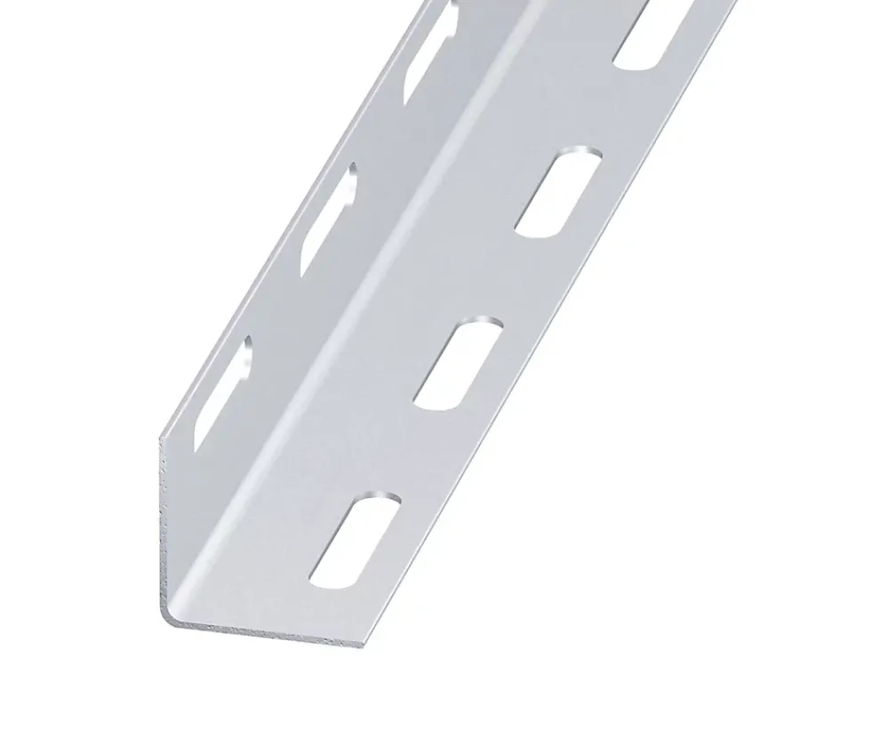 CQFD Cornière perforée fer 25 x 25 mm Ep. 1,5 mm, 1 m