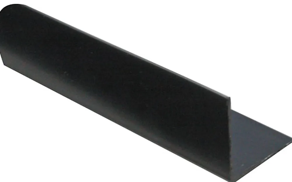 Cornière PVC noir 15 x 15 mm, 2 m Polychlorure de vinyle (PVC)