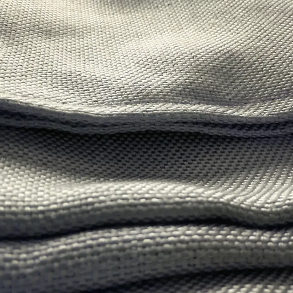 Weltek Couverture anti feu 2 x 2 m IGNIFUGEE M0 Anti-chaleur 550-C Fibre de verre induction Polyuréthane