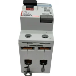 Legrand Interrupteur Et Disjoncteur Différentiel-411002 Disjoncteur Différentiel 16a - 30ma - Type Ac - 1p+n - 2 Modules - Neutre à Droite - Auxiliarisable -