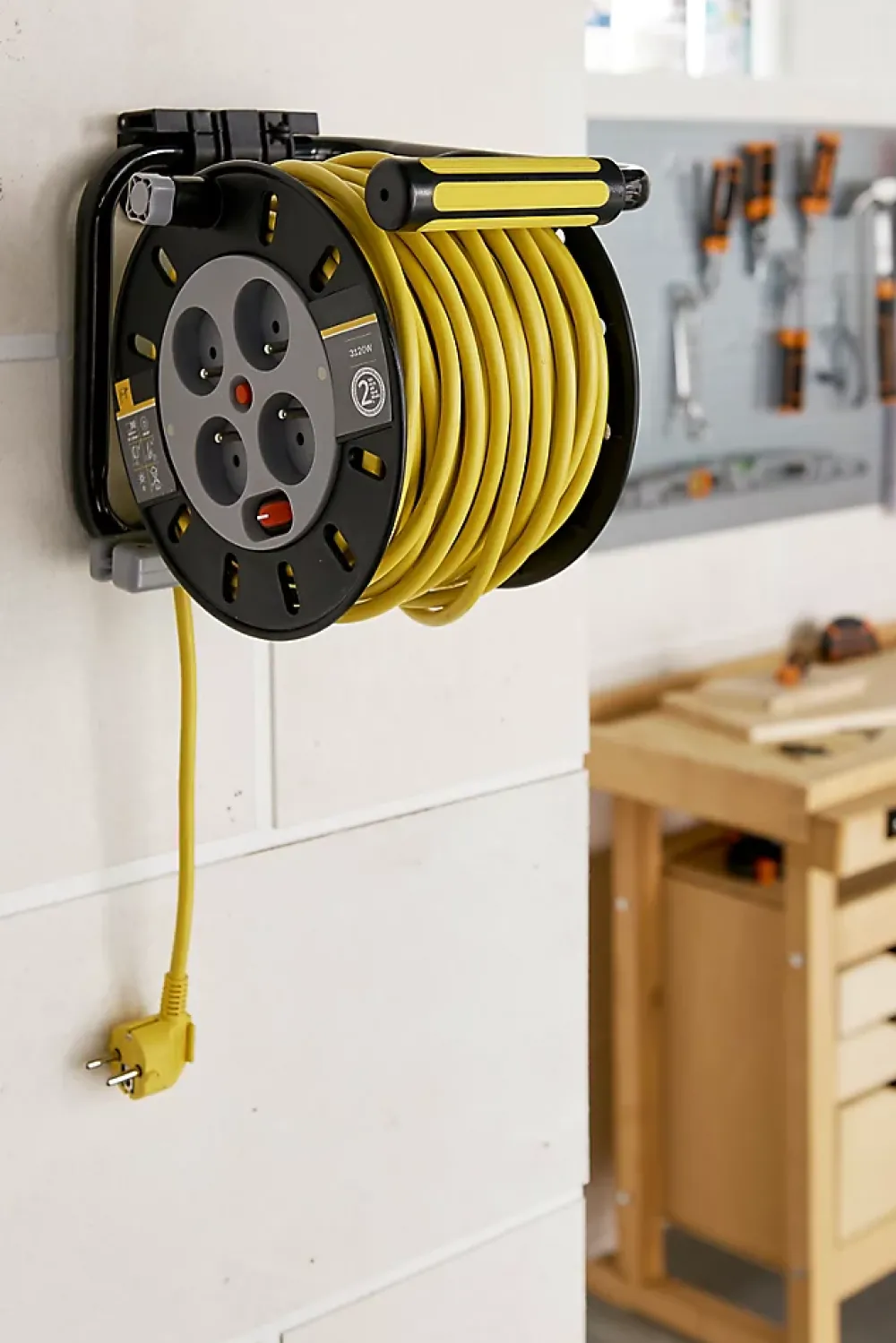 Diall Enrouleur Électrique-Enrouleur de bricolage HO5VVF 3G1.5mm², 50m