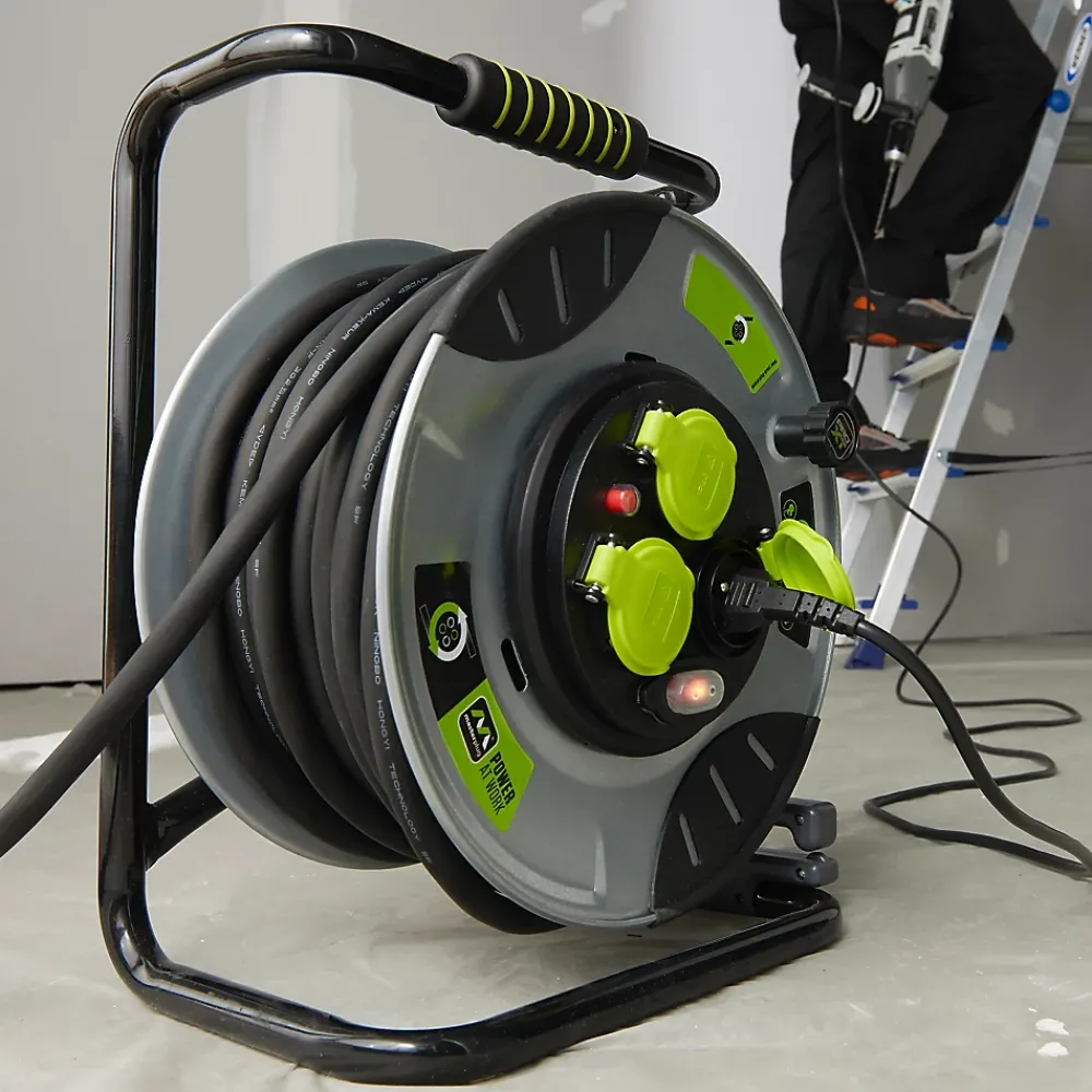 Masterplug Enrouleur de chantier Diall H07RNF 3G1 5mm² 25m