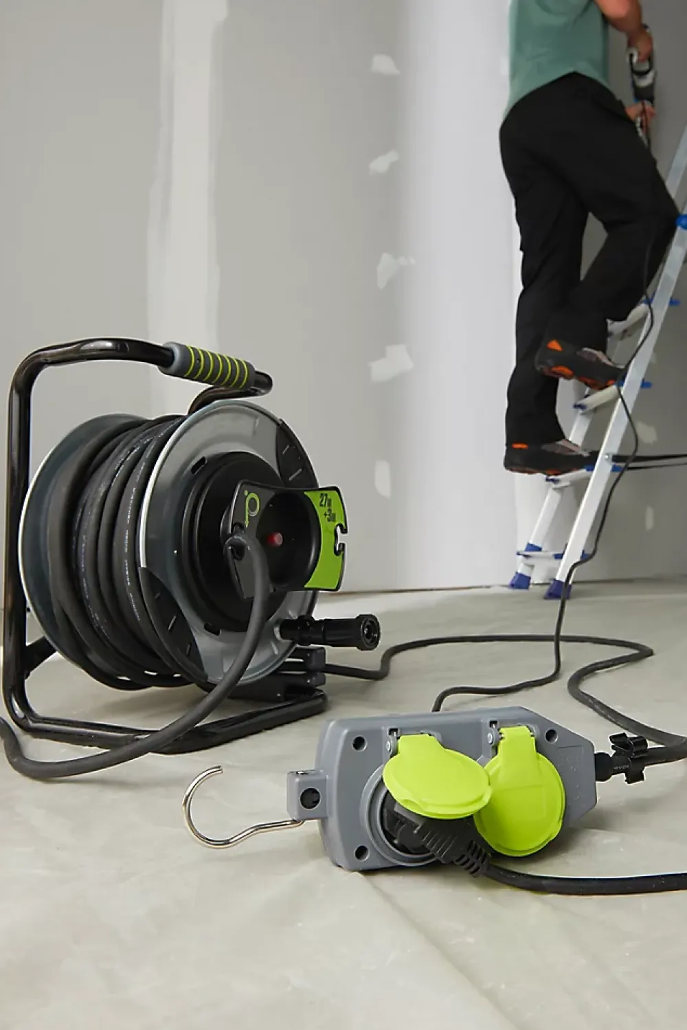 Masterplug Enrouleur de chantier Diall 27/3M H07RNF 3G1 5mm²