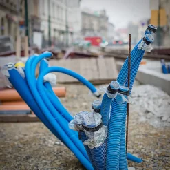 Edo Gaine électrique enterrée FI32 mm 50 m annelée double paroi avec tire fil et manchon 450 N bleue