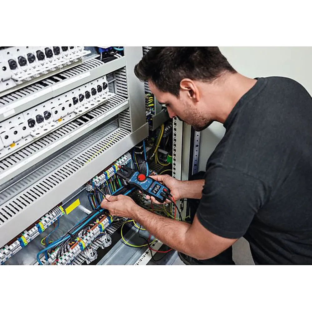 Bosch Multimètre-GFM 1000-15 Professional Multimètre fourche True RMS , mesure AC jusqu'à 200 A, écran LCD inversé