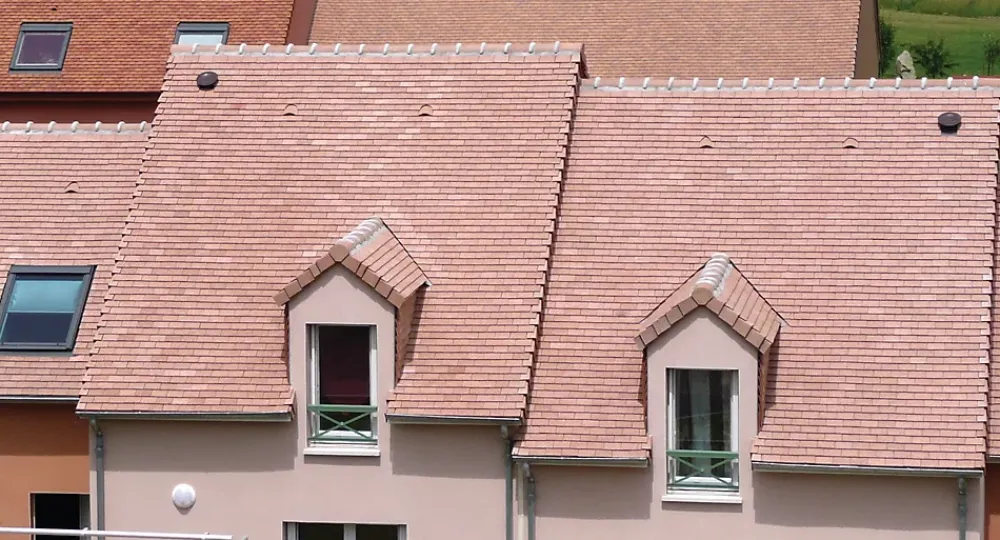 Guard Industrie Etanchéité Du Mur Intérieur-Imperméabilisant Toit Incolore Haute Performance Formule Végétale ImperGuard Spécial Toit Toute Tuile 5 ans Sec 30 min 5L 50 m2