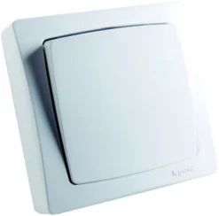 Legrand Interrupteur En Saillie-Interrupteur ou va-et-vient ALB2213WH blanc montage en saillie 10A 230 V