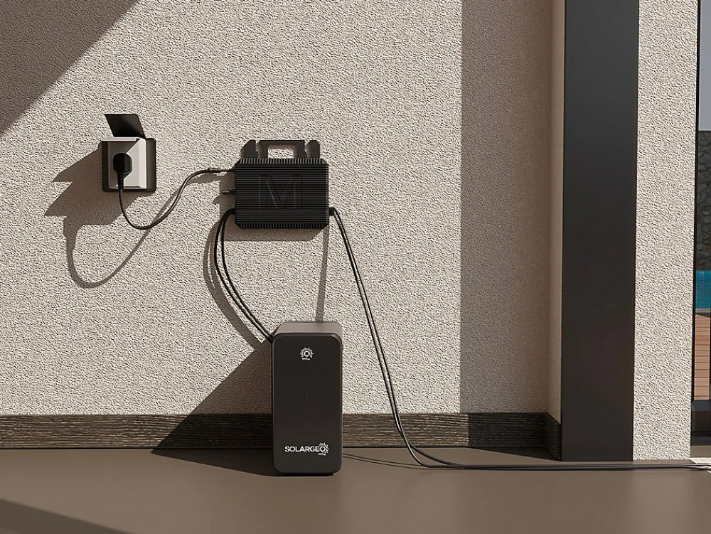 Vente-unique Panneau Solaire Portable-Kit 2 panneaux solaires Plug and Play + batterie de stockage - 850 W - LUMINOSER