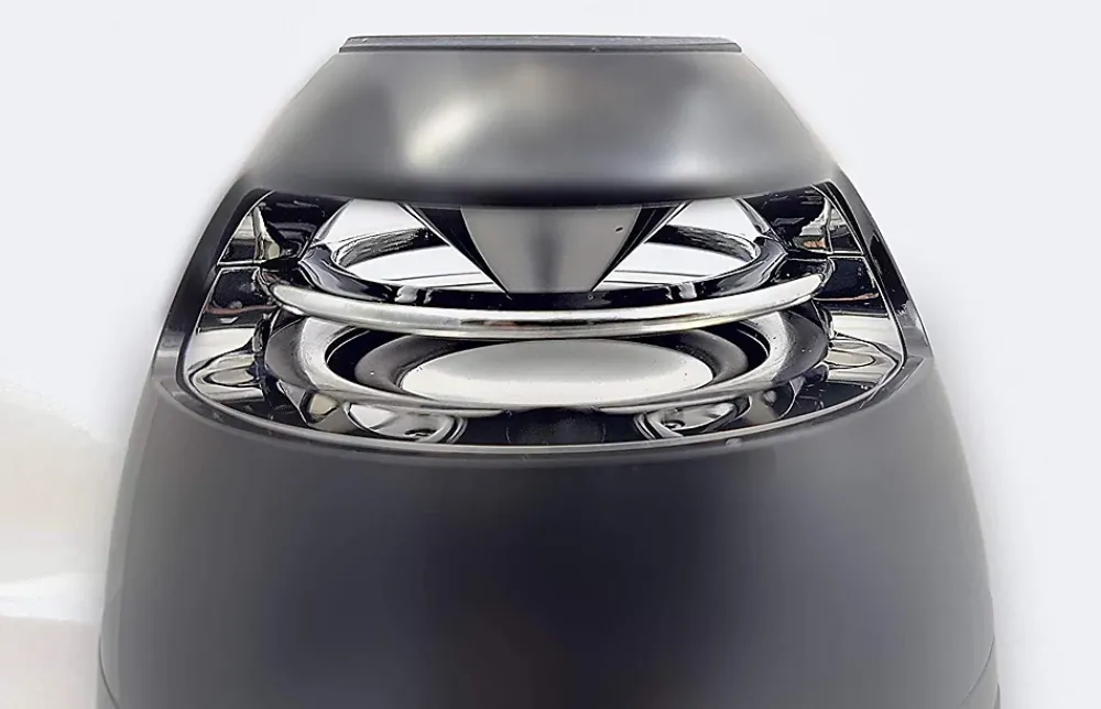 Näve Lampe de table LED 'Muna' avec haut-parleur Bluetooth pour l'extérieur, en plastique noir, avec LED intégrée, hauteur 16,5 cm