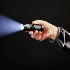 Diall Lampe Torche-Lampe torche LED 60 lumens autonomie 1h30 fonctionne avec 1 pile AA (LR6)