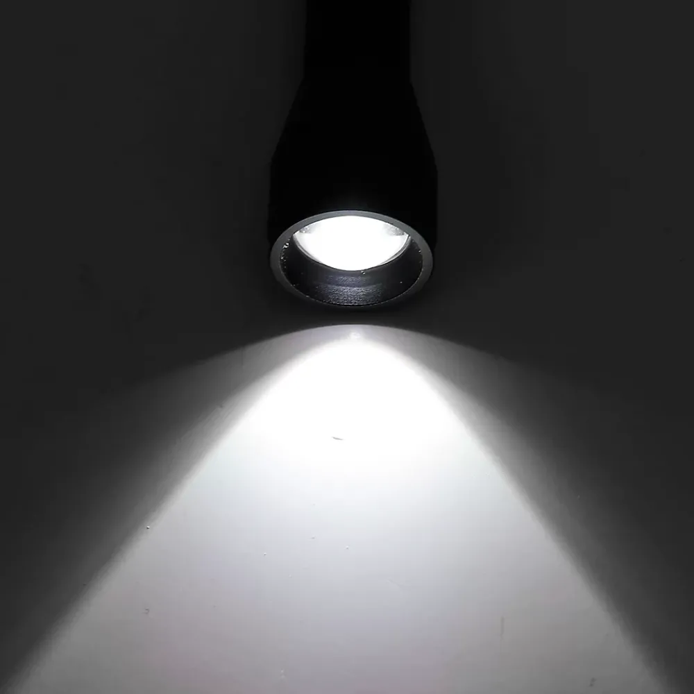 Stanley Lampe Torche-Lampe torche LED 150 lumens SL‑65425 autonomie 2h fonctionne avec 2 piles AA (LR6)