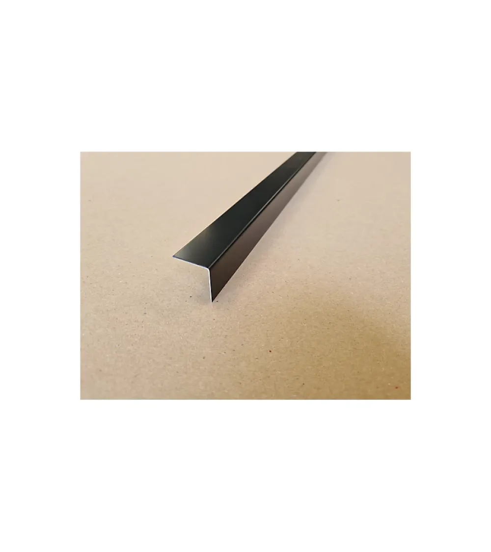 Alucouleur Cornière-Lot 5 Cornières d'angle RAL 9005 Sat Noir - épaisseur 1mm - Long 150 cm (4 cm x 4,5 cm )