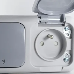 Viko By Panasonic Interrupteur Étanche-Lot de 5 Va et vient + Prise 2P+T étanche IP54- - Gris - NF
