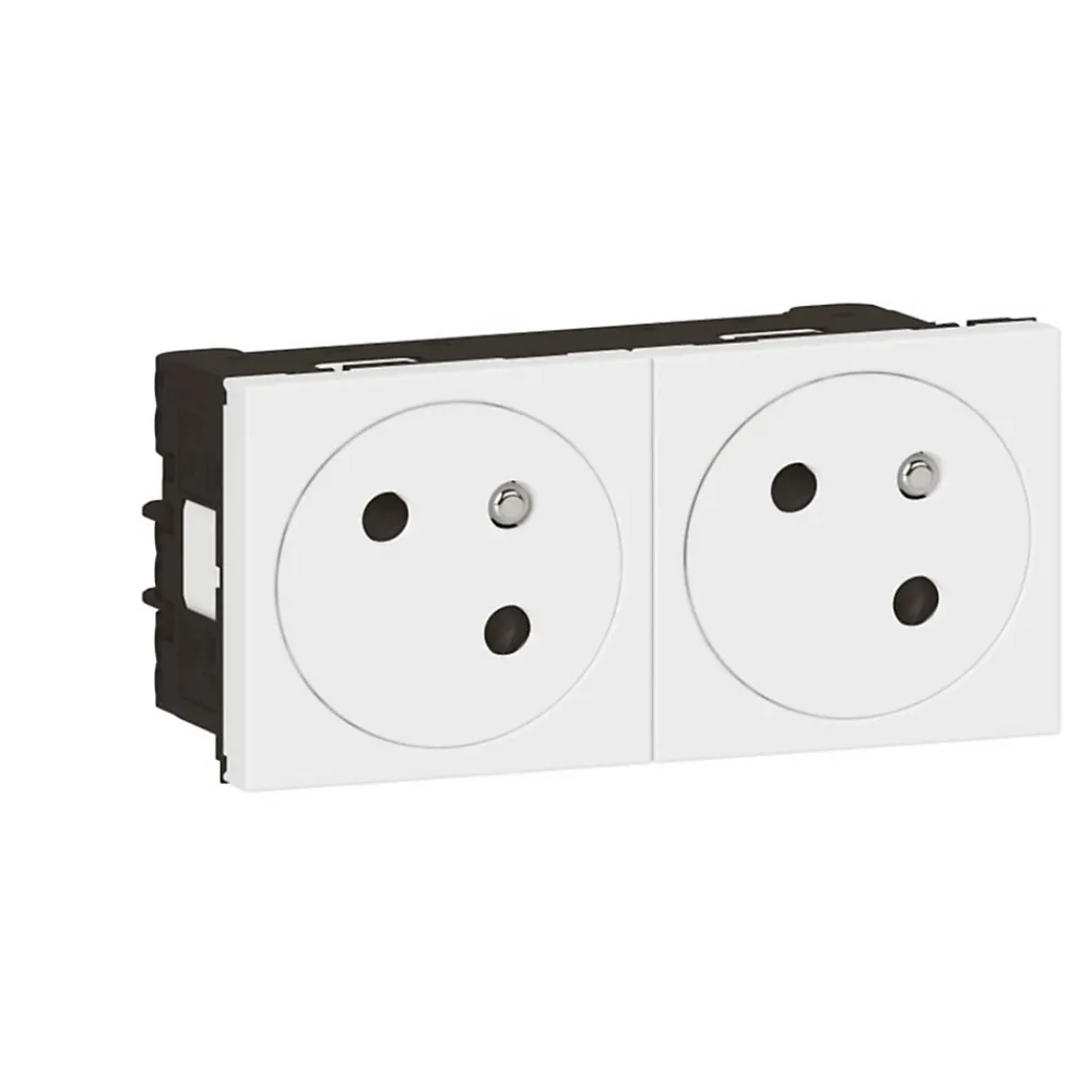 Legrand Mécanisme prise 2 pôles + terre Mosaïc blanc, 2 prises