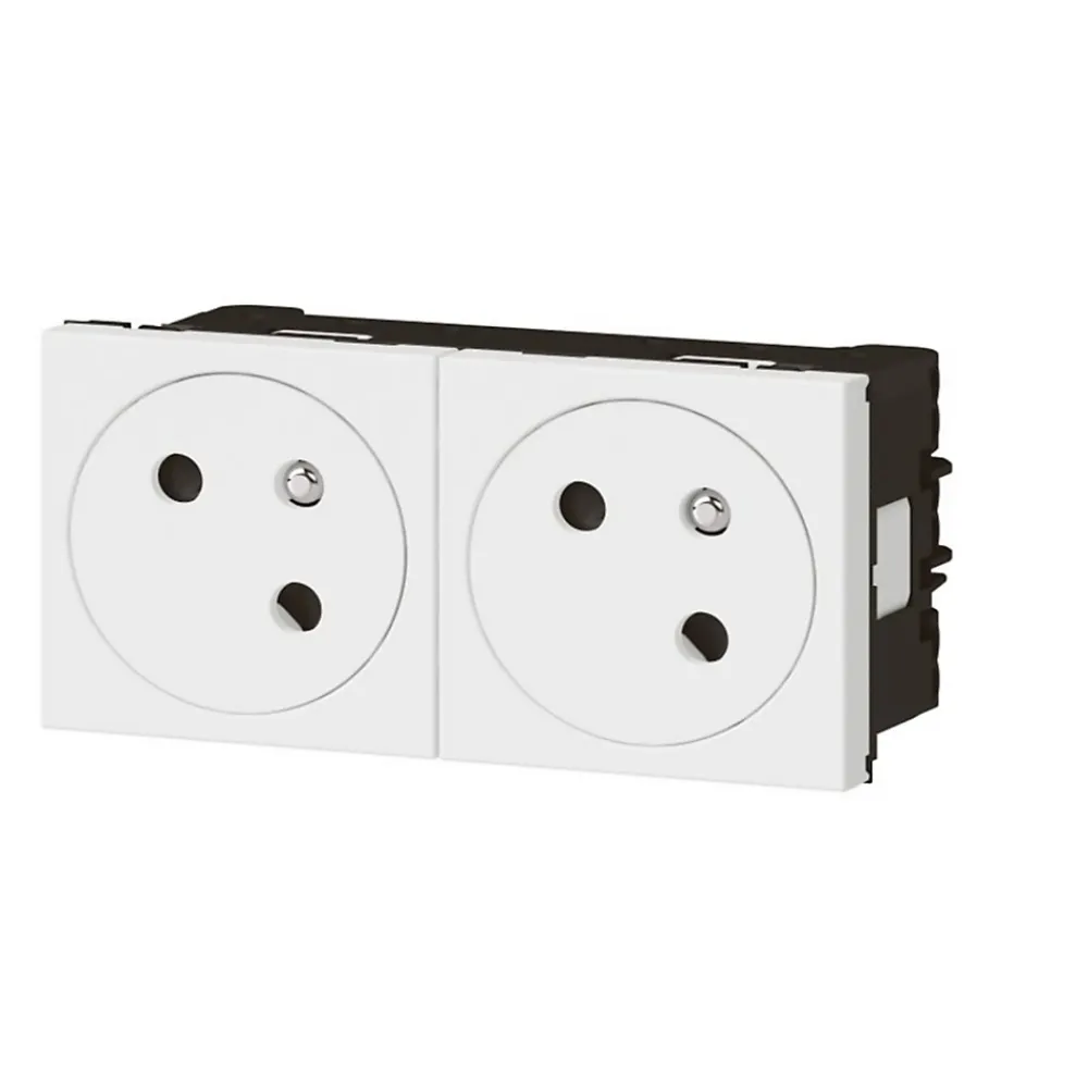 Legrand Mécanisme prise 2 pôles + terre Mosaïc blanc, 2 prises
