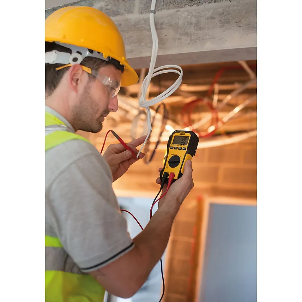 Stanley Multi-mètre digital SMART FatMax FMHT82563-0