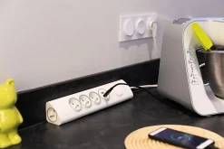Otio Multiprise-Multiprise d'angle 3 prises + 2 USB à câbler