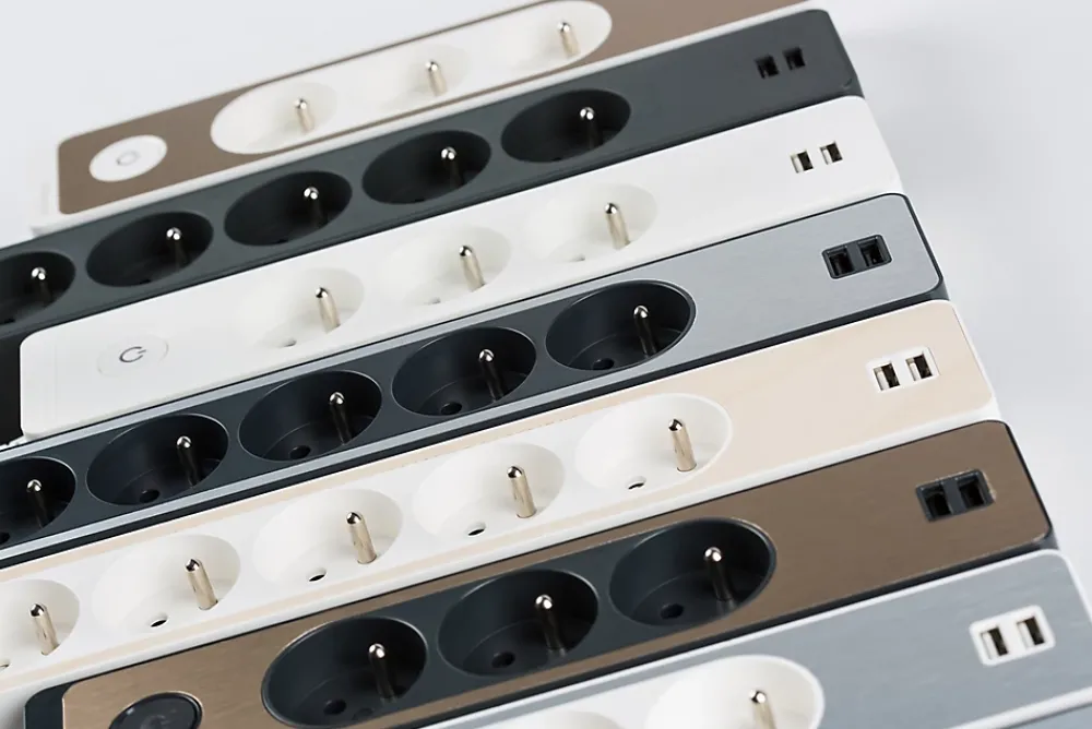 Schneider Electric Multiprise-Multiprise 5 prises + 2 usb Odace blanc 1.5 m