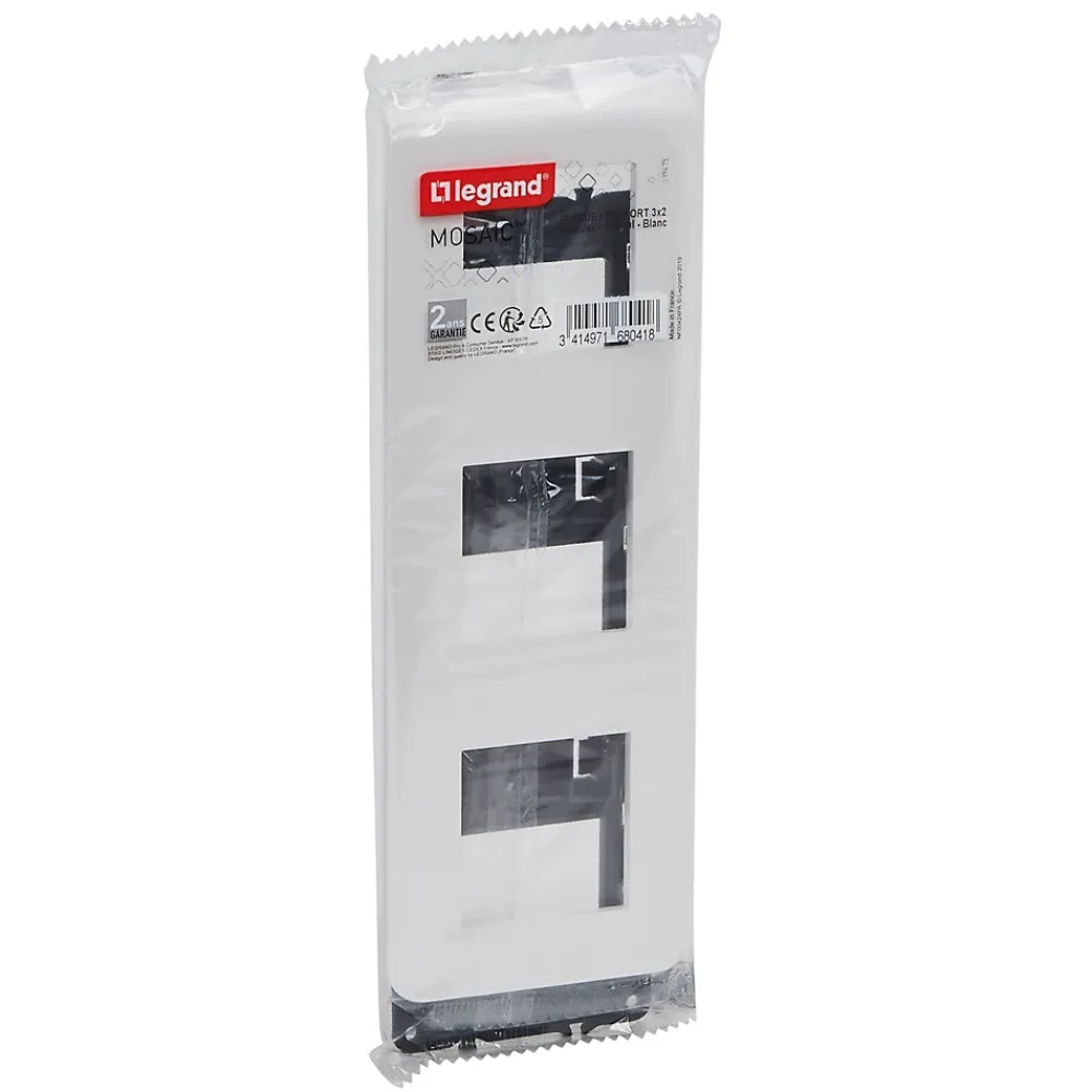 Legrand Plaque de finition 3x2 modules Mosaïc 0 994 75 coloris blanc l.224 x P.9 x H.82 mm