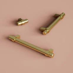 GoodHome Poignée de meuble en T Kerver acier et Zamac effet laiton doré l.168mm x l.18mm x H. 34mm entraxe 128mm