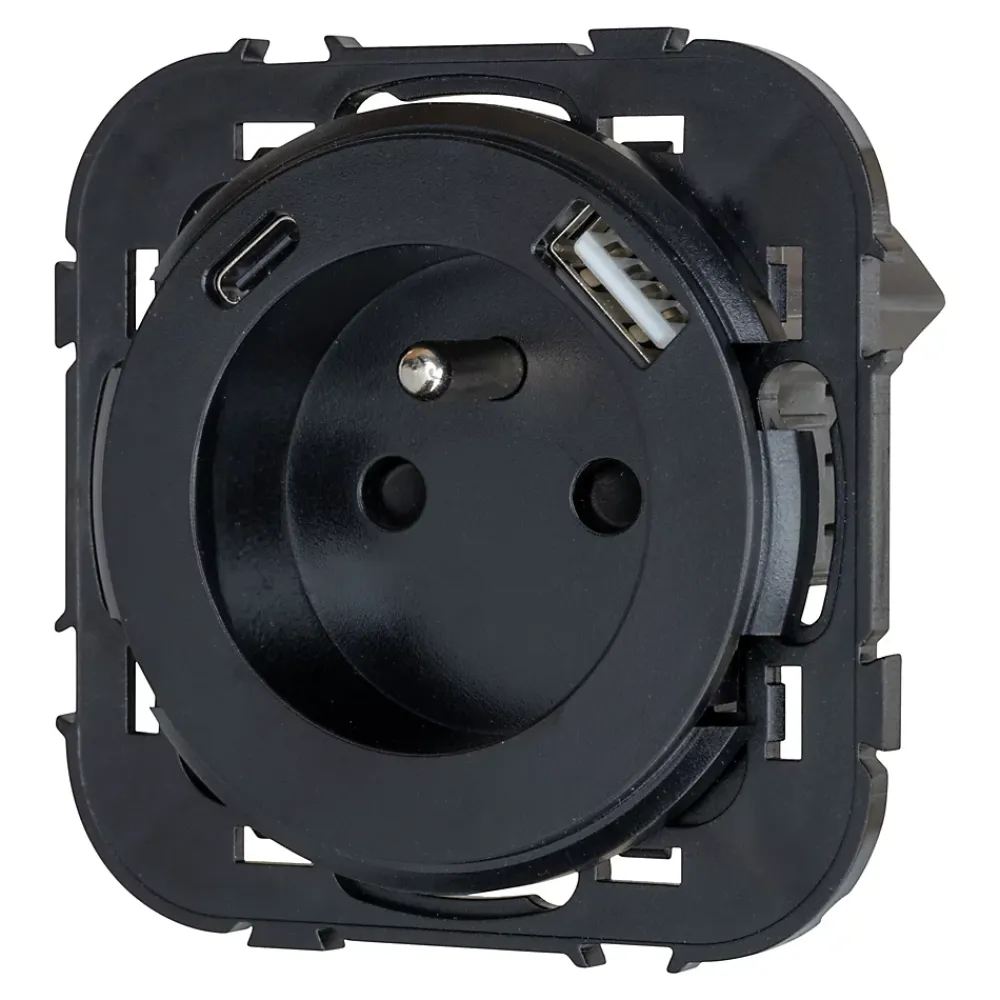 Jacobsen Prise avec terre Espen noir à composer + 1xUSB-A + 1xUSB-C