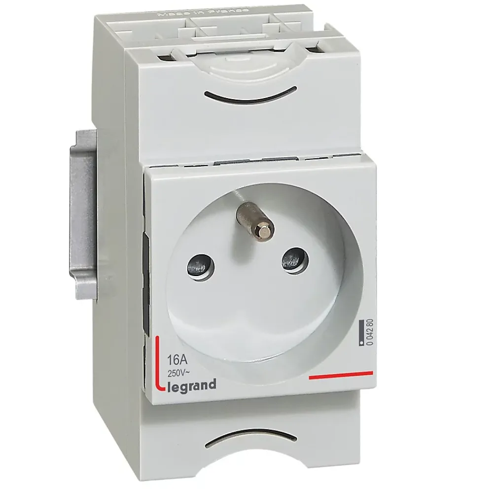 Legrand Prise de courant modulaire 2P+T 16A
