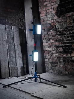Erbauer Projecteur de chantier double sur pied 2000 lumens