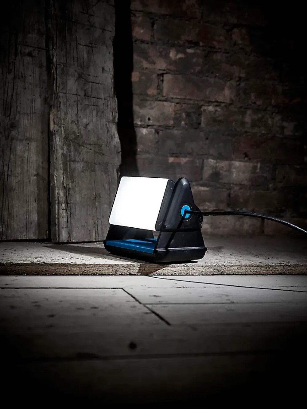 Erbauer Projecteur de chantier 2000 lumens