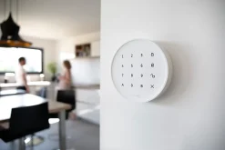 Somfy Alarme Sans Fil-1875254 – Home Alarm Advanced Max, Système d’alarme maison connecté haut de gamme avec détecteurs, sirènes et accessoires