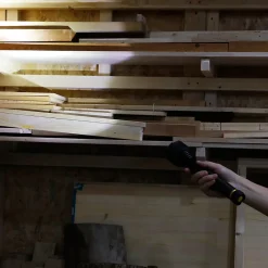 Stanley Torche indestructible 600 lumens