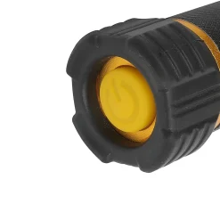Stanley Torche indestructible 600 lumens