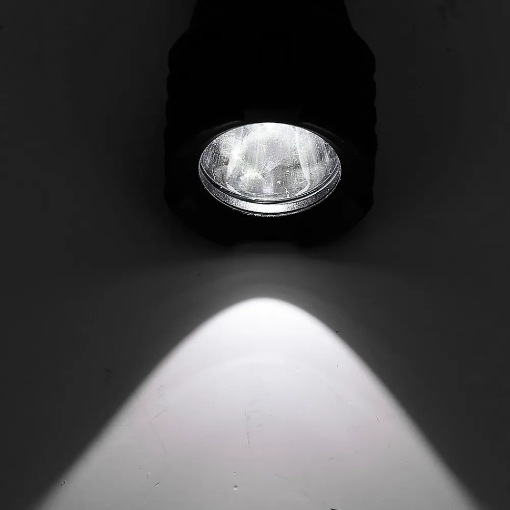 Stanley Torche indestructible 350 lumens